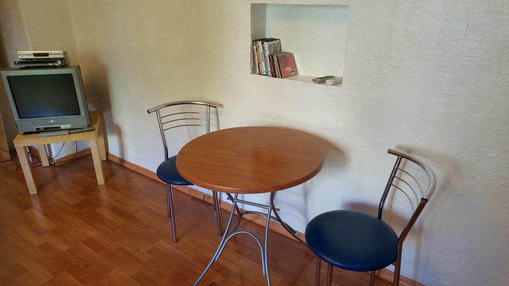 Apartement Kruglouniversitetska 2/1 キエフ エクステリア 写真